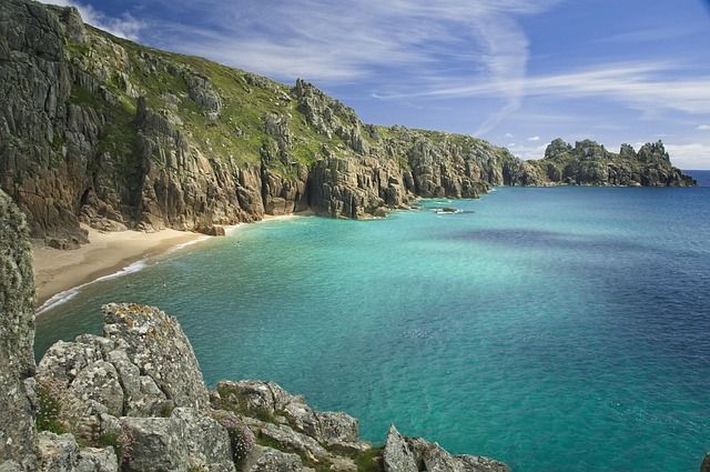 unveiling-the-scenic-beaches-of-malta:-top-excursions-you-can't-miss